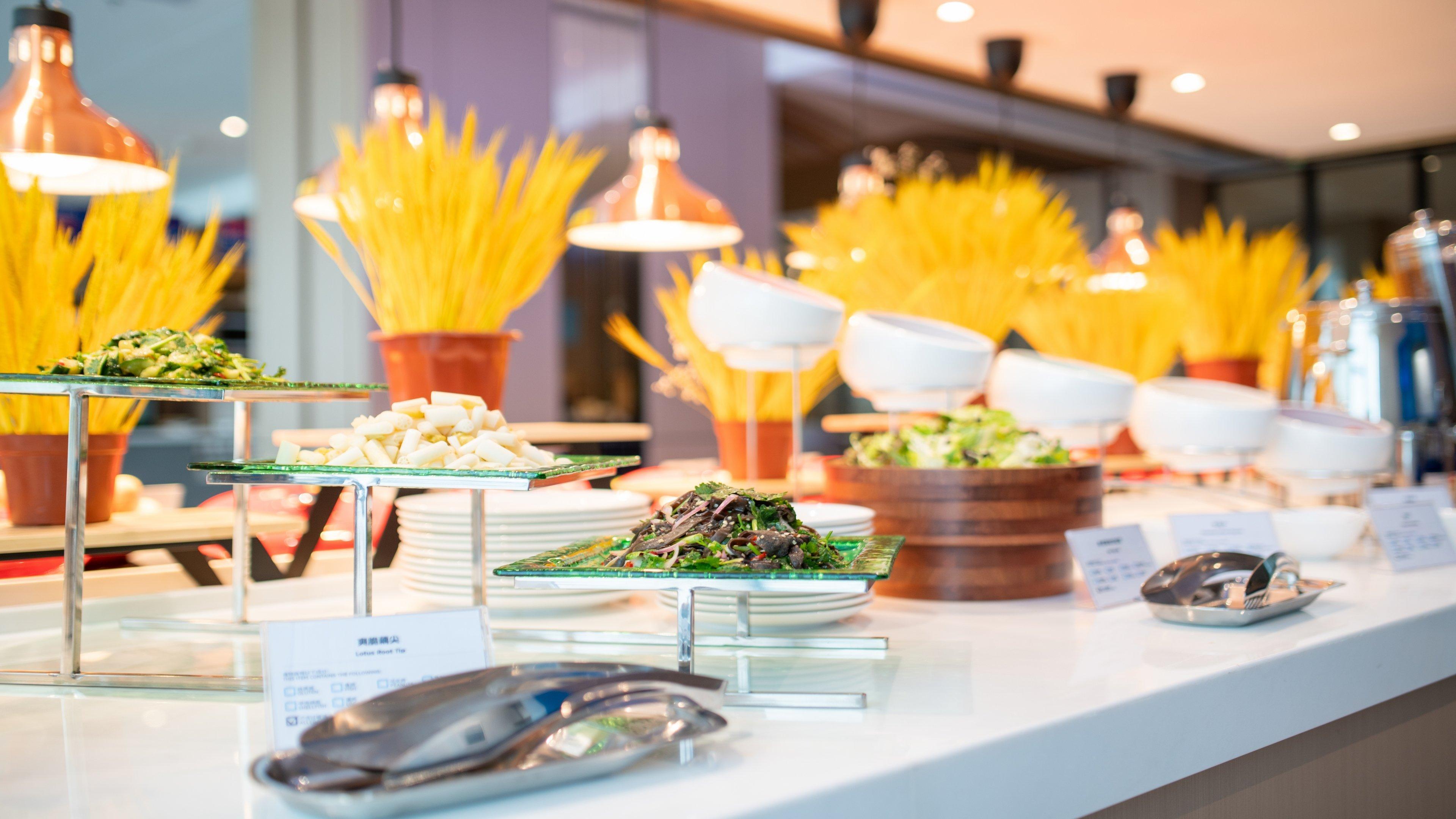 Holiday Inn Express Shenzhen Longhua By Ihg Exterior foto