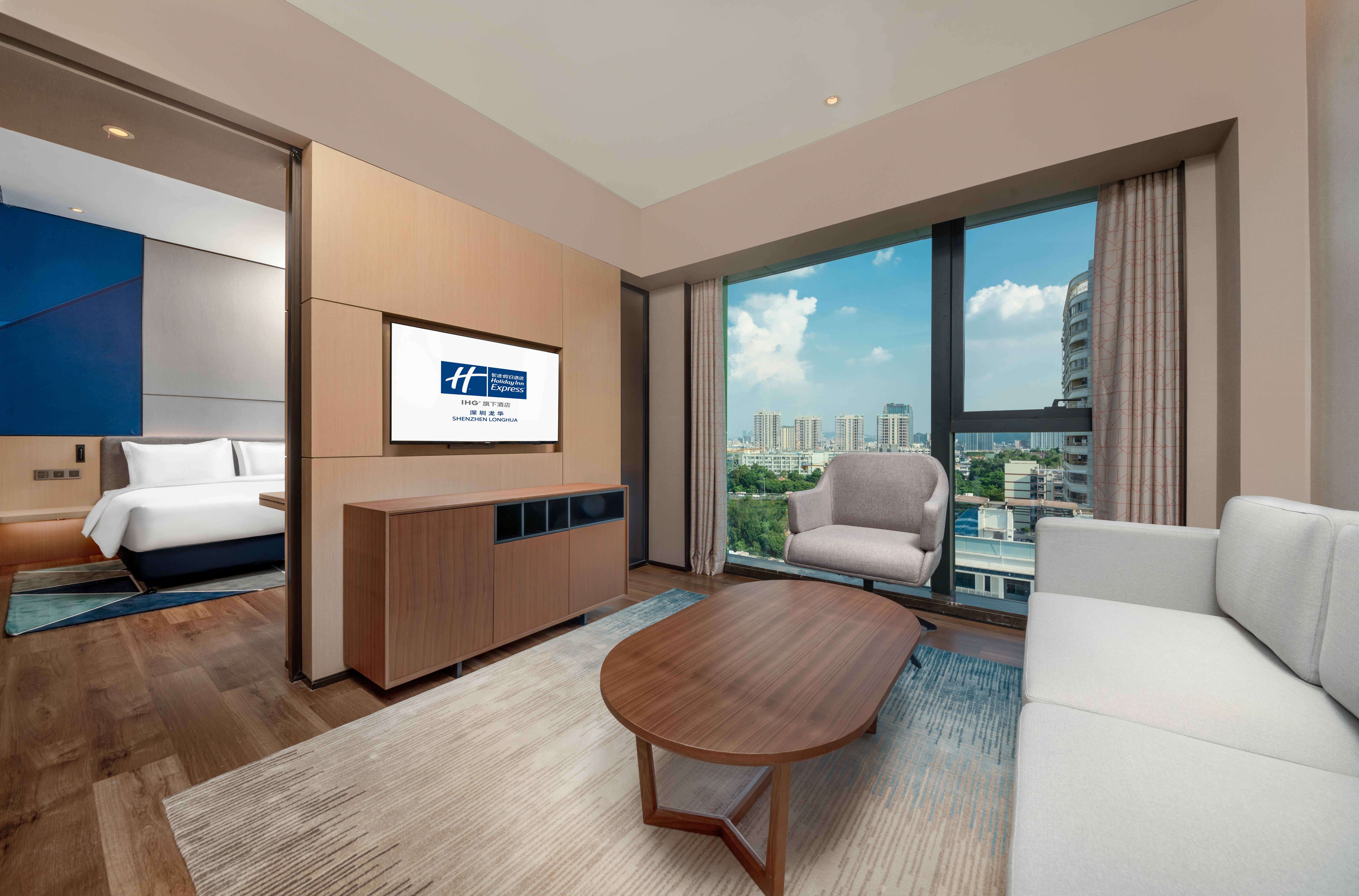 Holiday Inn Express Shenzhen Longhua By Ihg Exterior foto